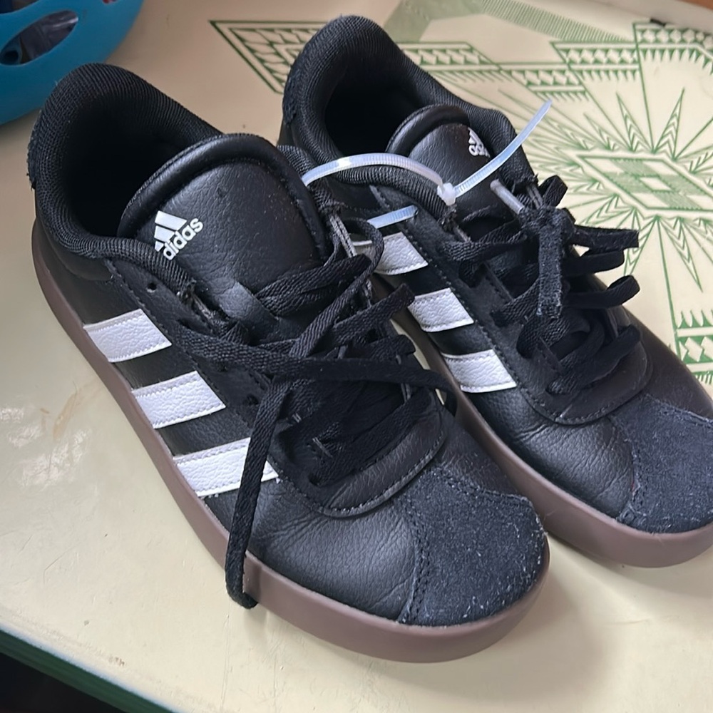 Like new adidas kids